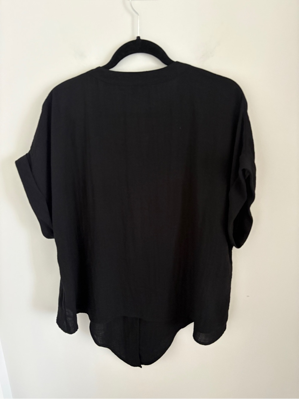 Tahari Black Short-Sleeve Button-Down Pocket Blouse Size XL - Picture 2 of 4